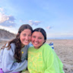 Meet your Posher, Monica